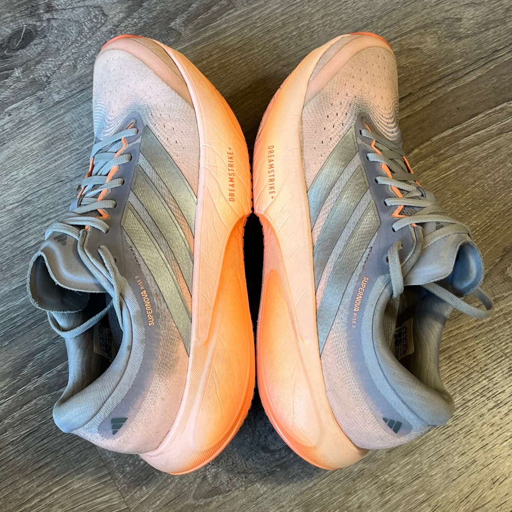 Adidas‎ Supernova Rise 3 Womens Running Shoes Grey Peach JR7372 Size 10